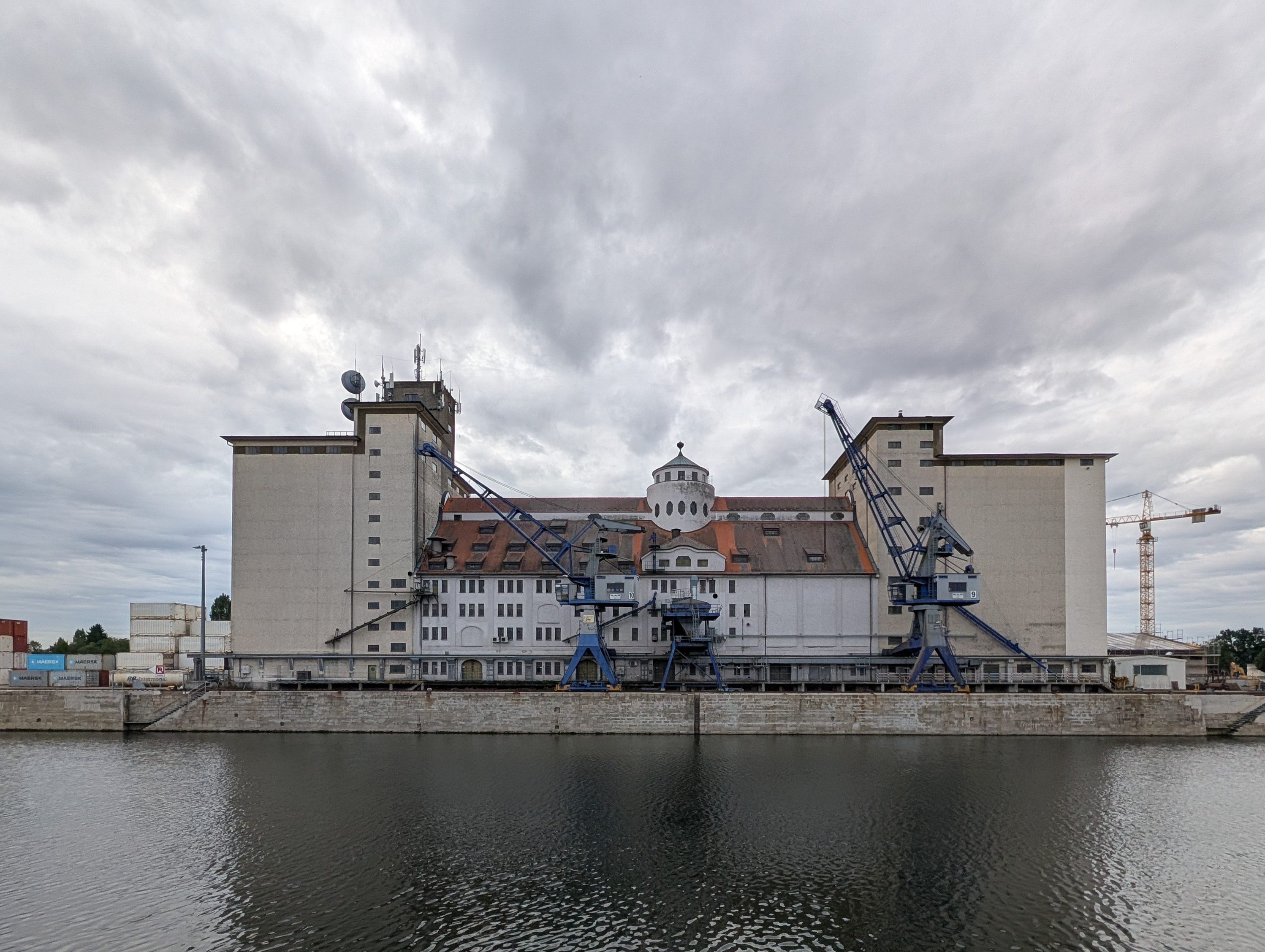 Stadtlagerhaus am Westhafen
